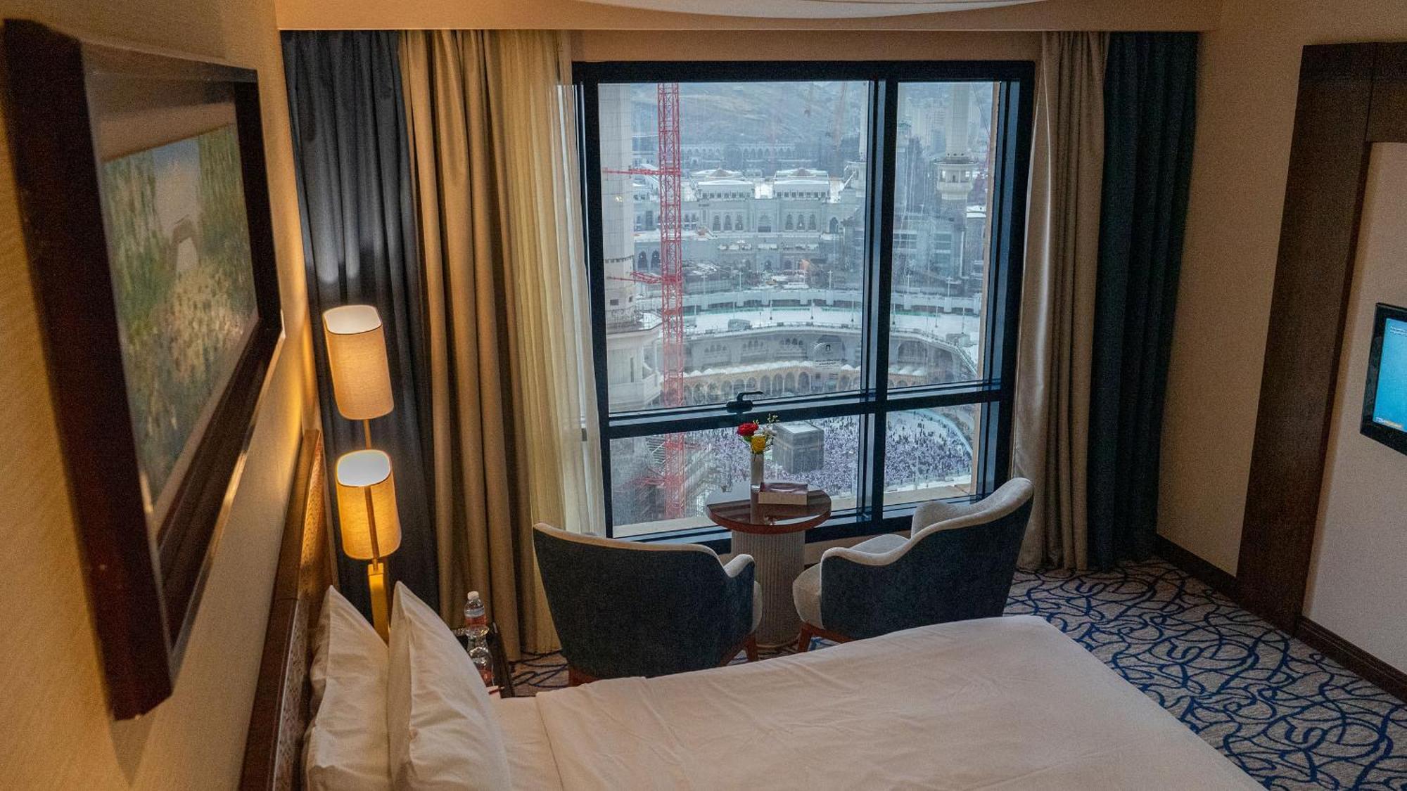 מכה Al Safwah Hotel First Tower 1 מראה חיצוני תמונה A room at the hotel